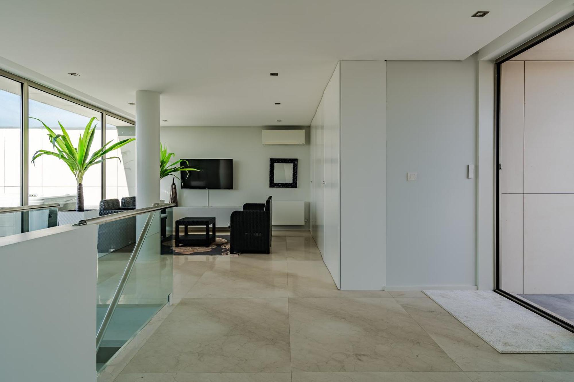 River Town View - Luxury Apartment With Jacuzzi On Terrace Viana do Castelo Bagian luar foto