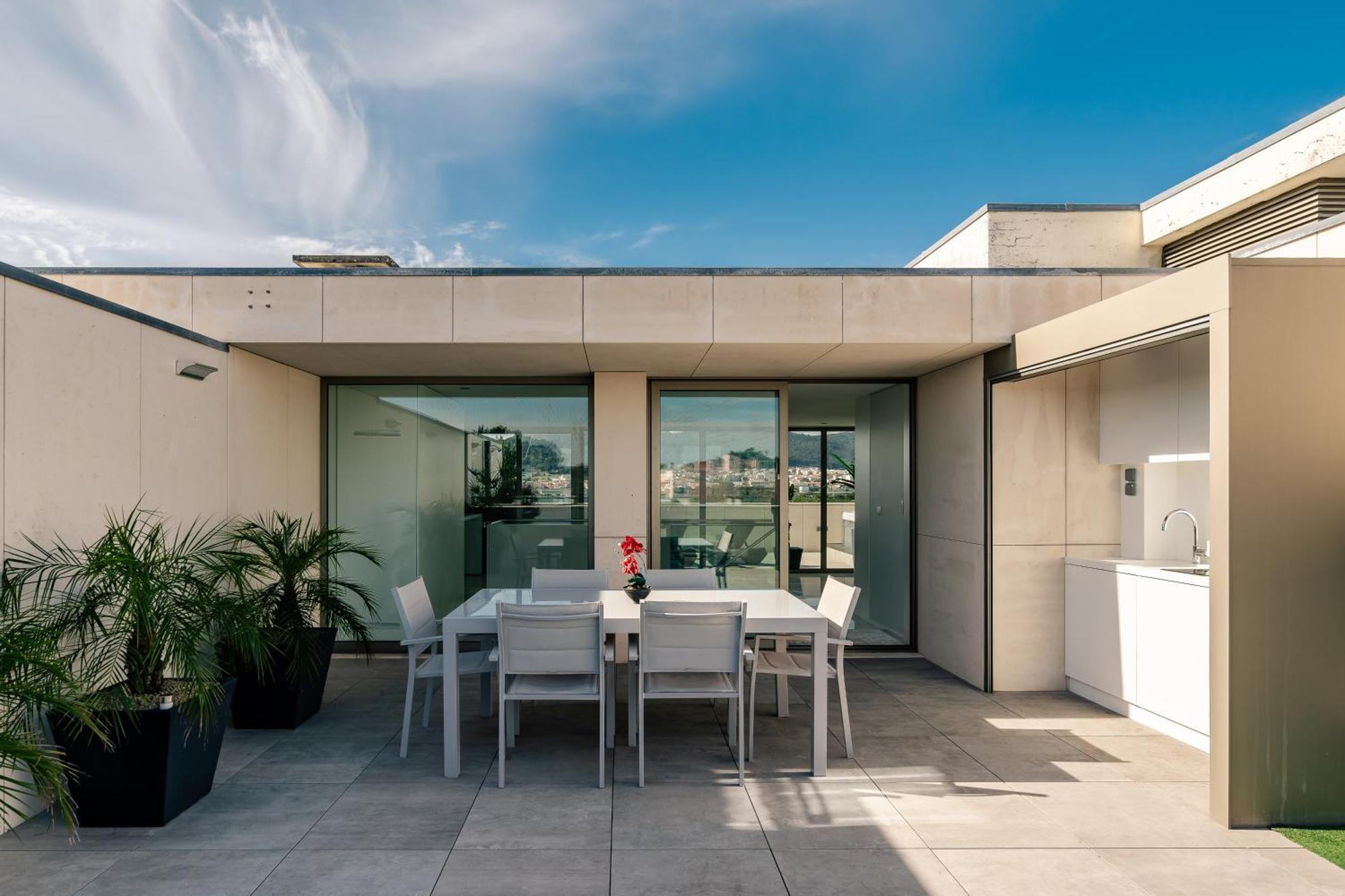River Town View - Luxury Apartment With Jacuzzi On Terrace Viana do Castelo Bagian luar foto