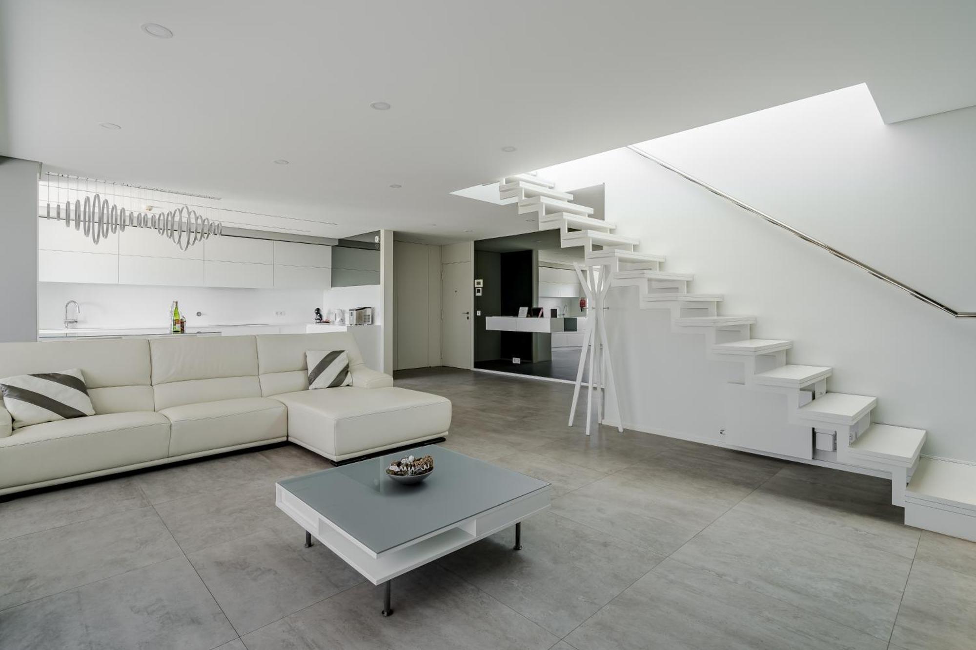 River Town View - Luxury Apartment With Jacuzzi On Terrace Viana do Castelo Bagian luar foto