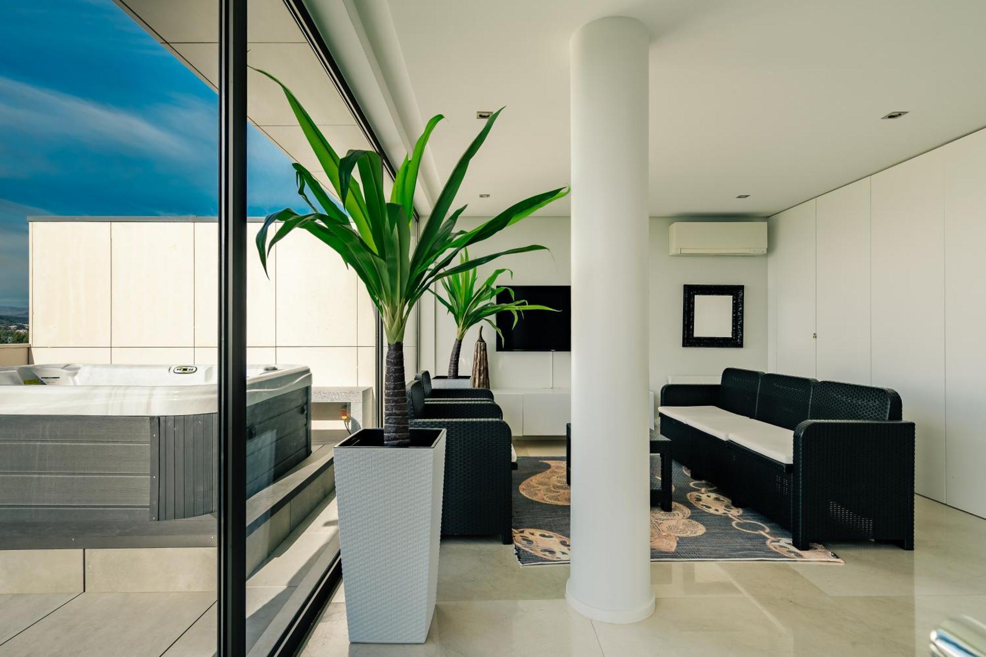 River Town View - Luxury Apartment With Jacuzzi On Terrace Viana do Castelo Bagian luar foto